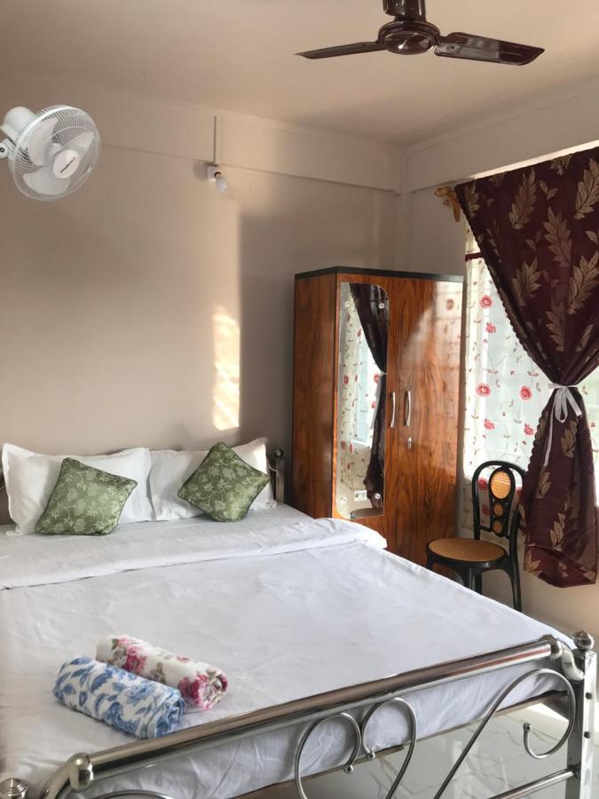 Living Roots Lodge Черапунджи Екстериор снимка